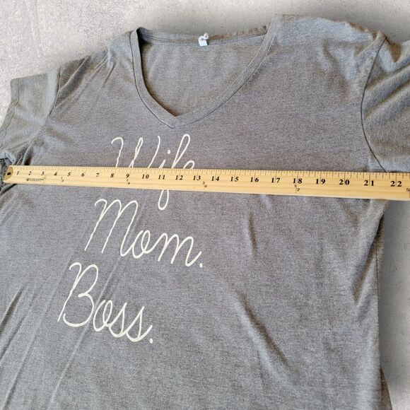 Womens Gray Wife Mom Boss Short Sleeve Shirt Hi Lo Top Plus Sz XXL 2XL G Supply - Picture 6 of 8